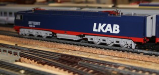 PLA0034ex.JPG